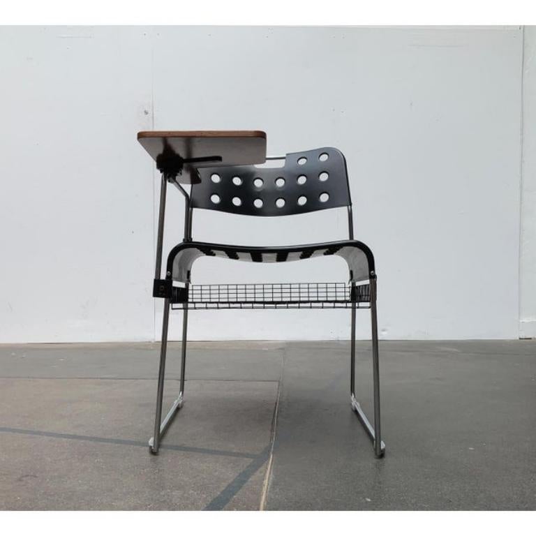 Postmoderno Sedia Omkstack AGE d'epoca di Rodney Kinsman per Bieffeplast in vendita