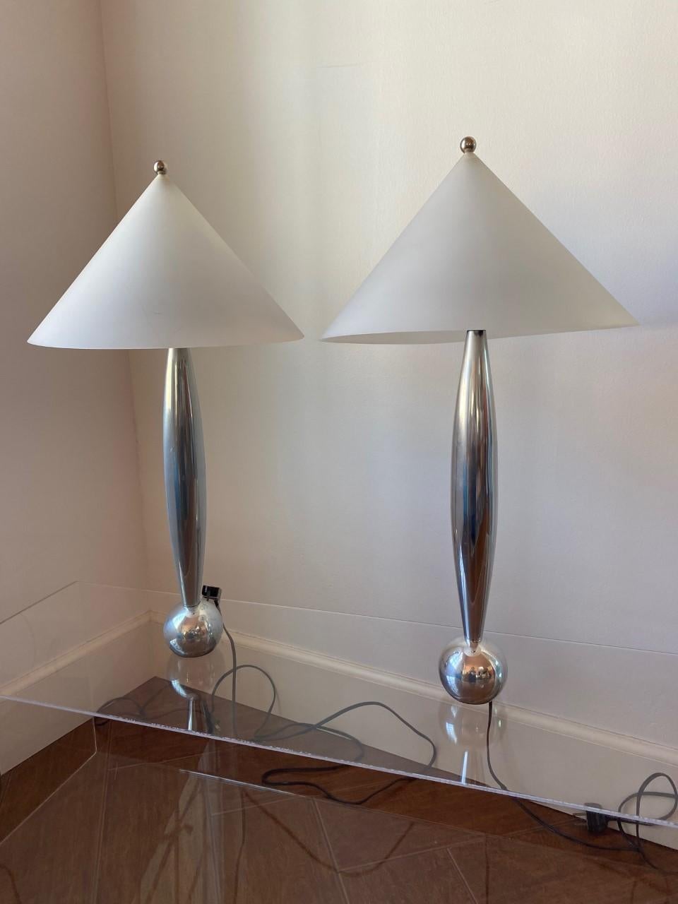 Vintage Space Age Pair of Aluminum Table Lamps, 1970s For Sale 3