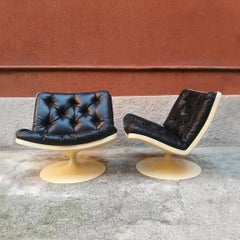 Fauteuils tulipe italiens en plastique et cuir de l'ère spatiale par Knoll/Play:: 1970