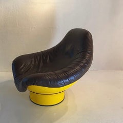 Vintage space age Rodica chair by Mario Brunu for Comfort, Italy 1968.