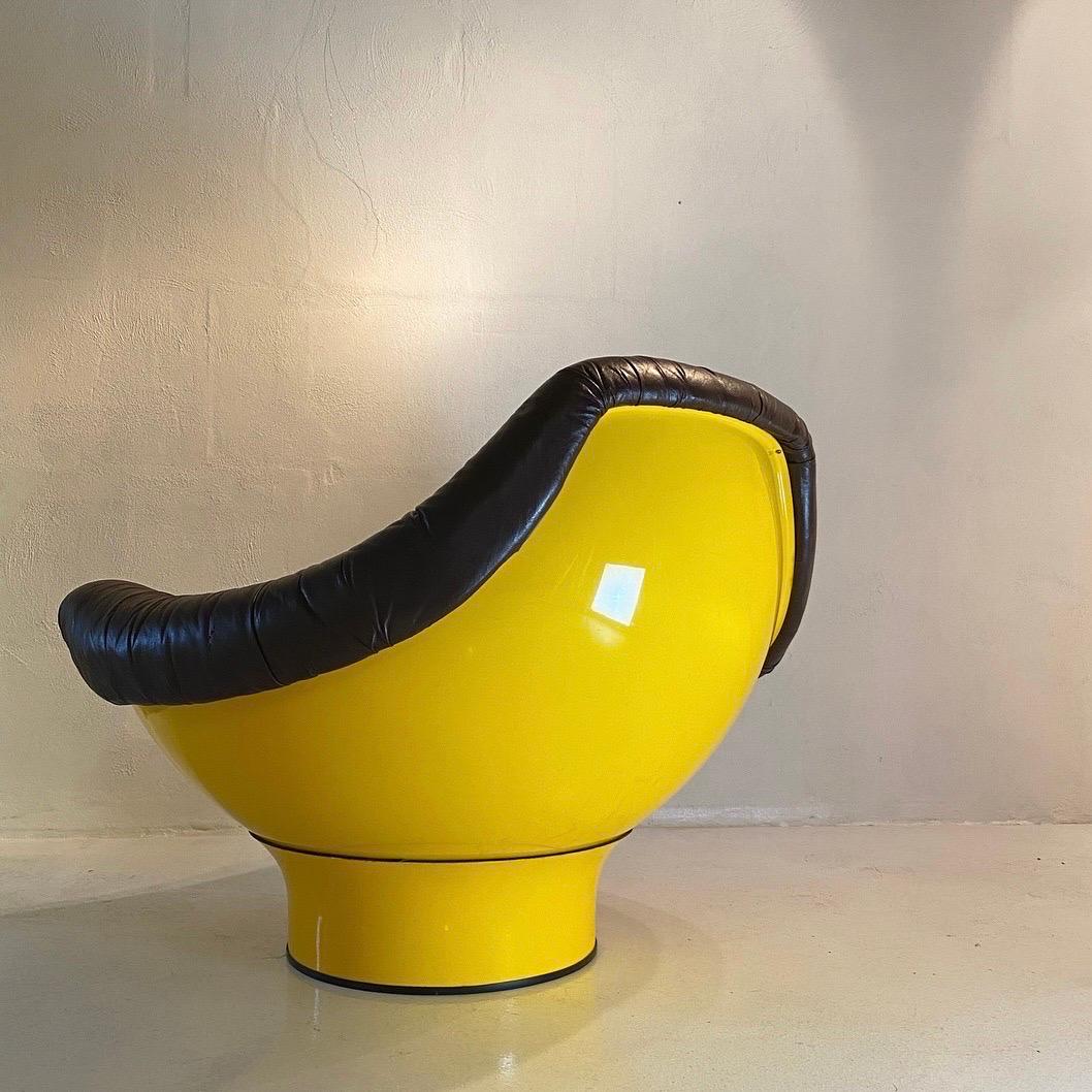 Mid-20th Century Vintage space age Rodica chair by Mario Brunu for Comfort, Italy 1968. For Sale