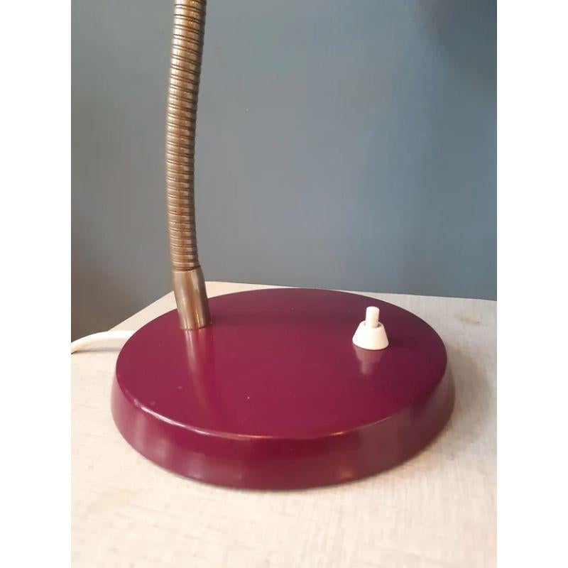 Vintage Space Age Table Lamp in Purple by Philips, Mid-Century Modern In Good Condition In ROTTERDAM, ZH