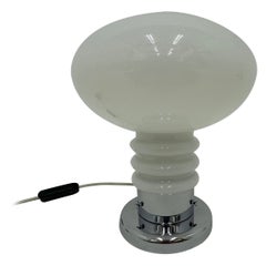 Lampe de table vintage Space AGE en opaline et chrome , 1970's