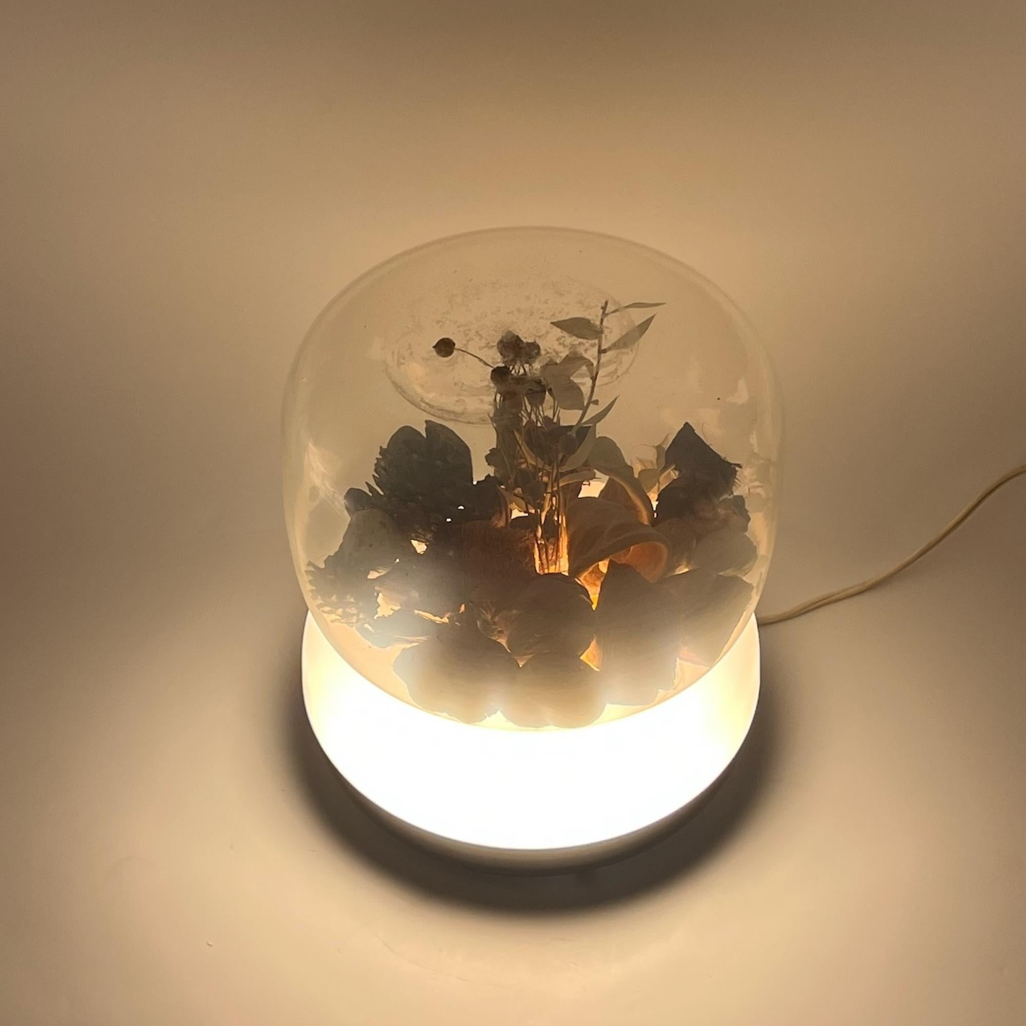 Late 20th Century Vintage Space Age Table Lamp - Retro Charm Psychedelic Ambiance Light