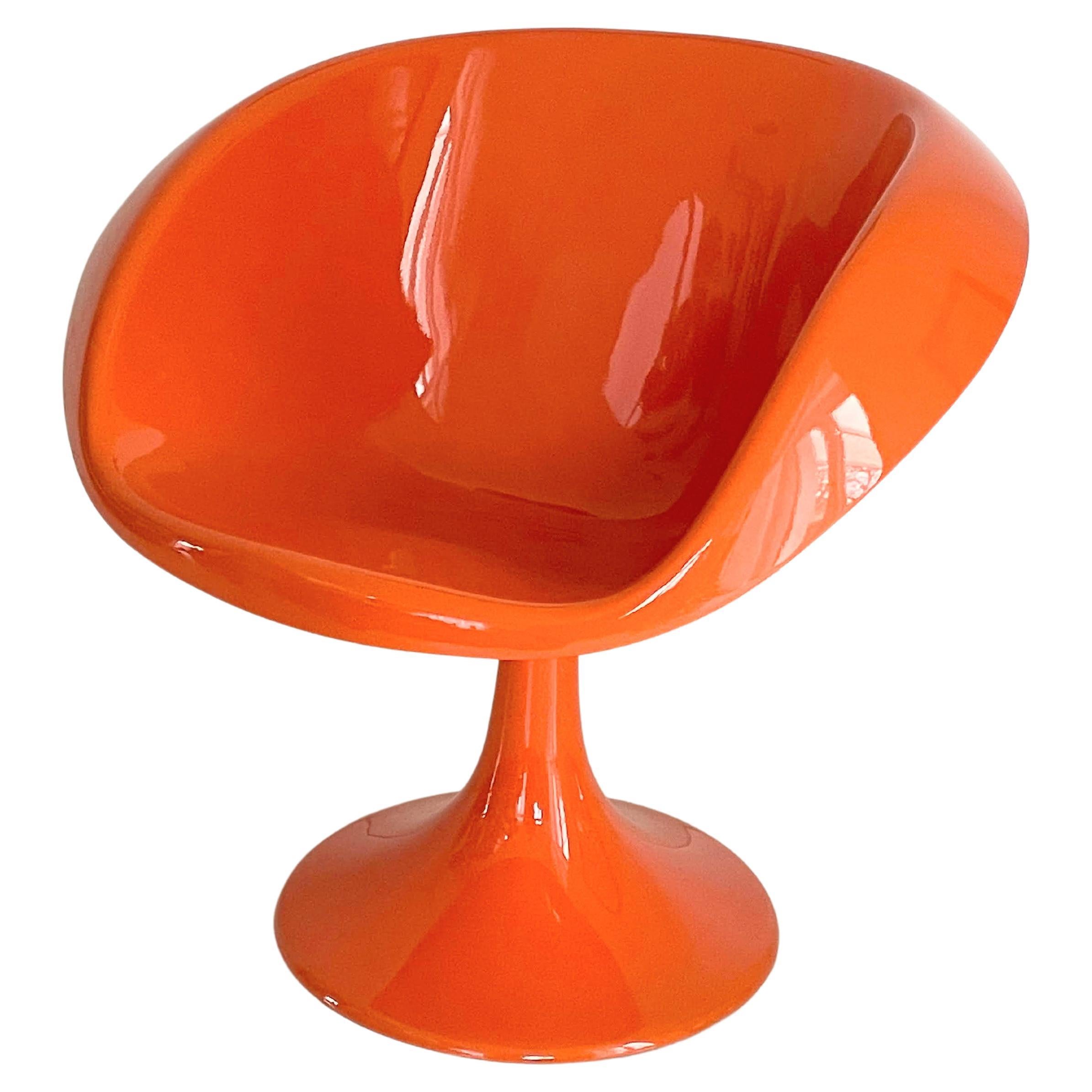 Vintage Space Age Tulip Base Fiberglass Lounge Chair Hungary  1970s