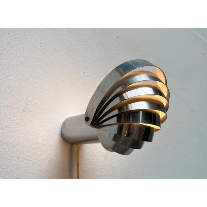 Vintage A Space Age Visier Magnetische Wandleuchte von E. R. Nele für Temde, 1970er Jahre im Angebot 4