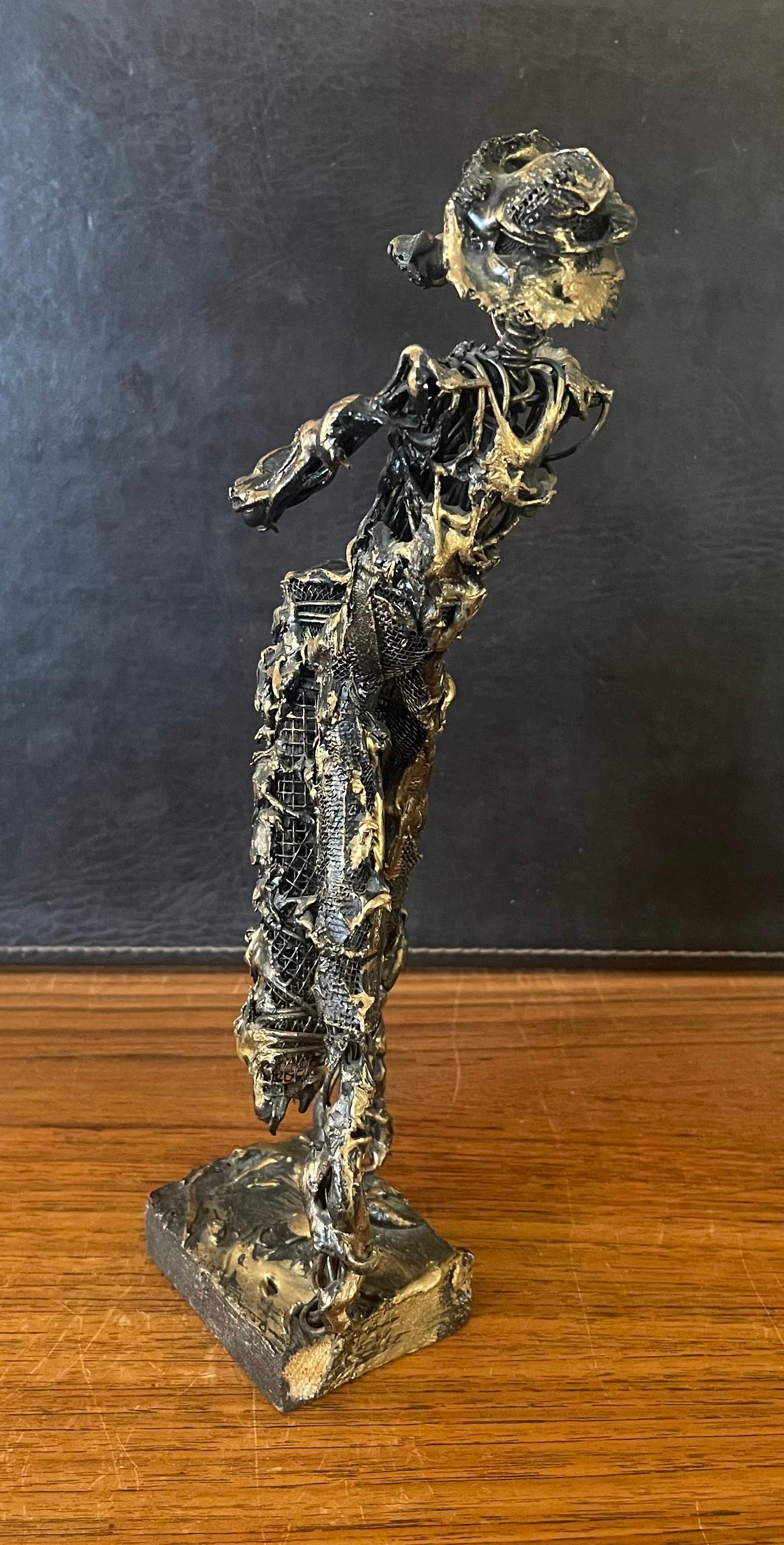 Vintage Spaghetti Wire Drummer Sculpture In Good Condition For Sale In San Diego, CA
