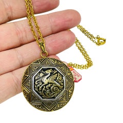 Vintage SPAIN damascene gold tone black pendant designer necklace