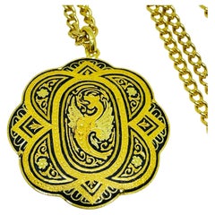 Vintage SPAIN damascene gold tone black pendant designer necklace