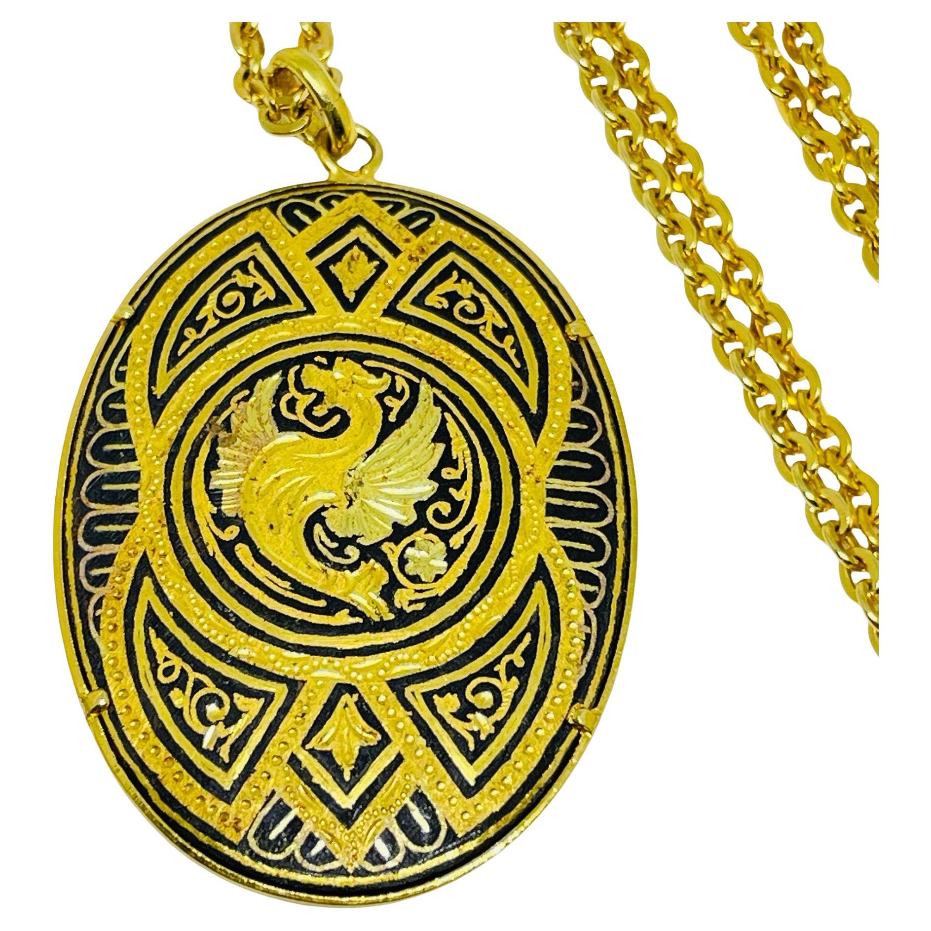 Vintage SPAIN damascene gold tone black pendant designer necklace For Sale