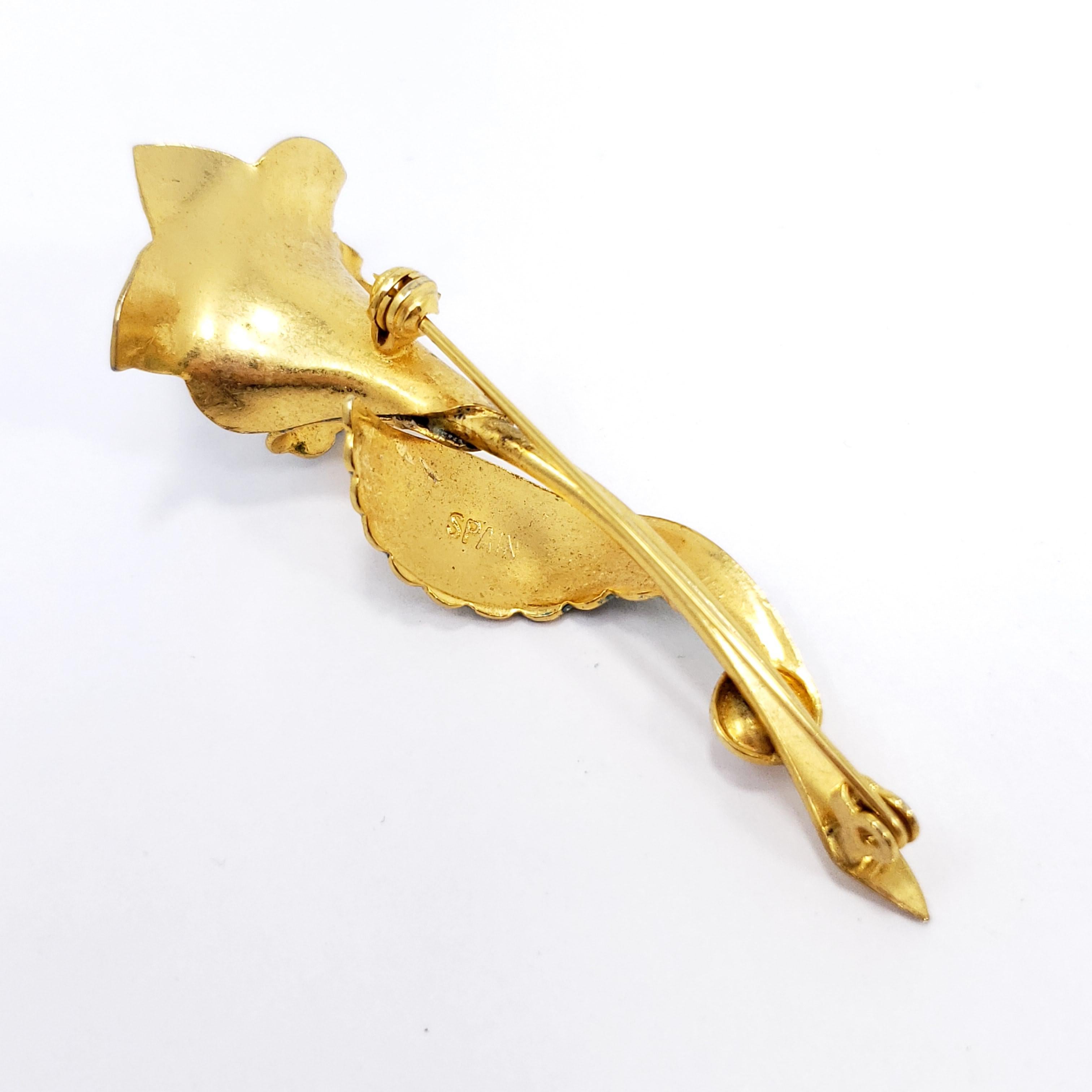 Retro Vintage Spain Golden Flower Pin Brooch with Faux Pearl For Sale