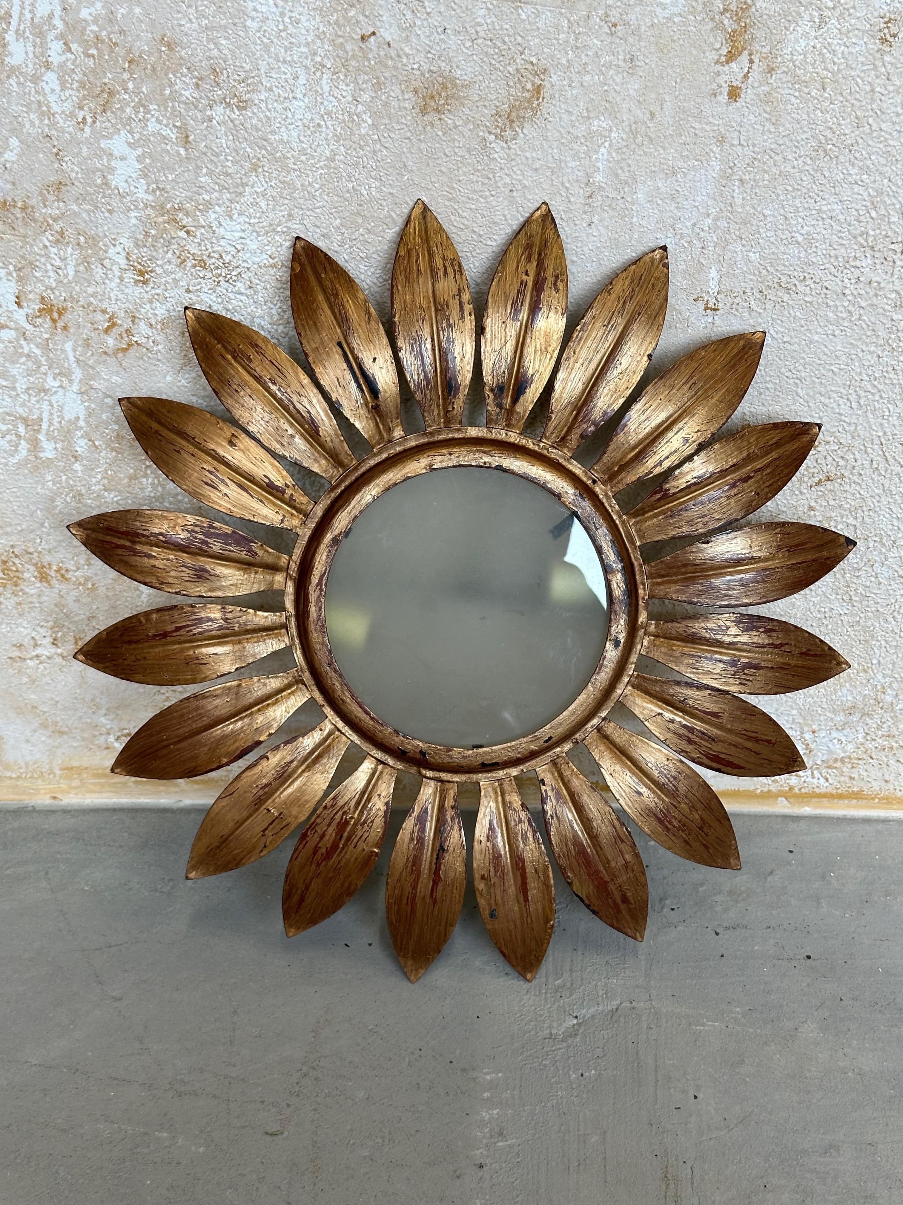 Plafonnier espagnol vintage en métal doré des années 1950 en vente 5