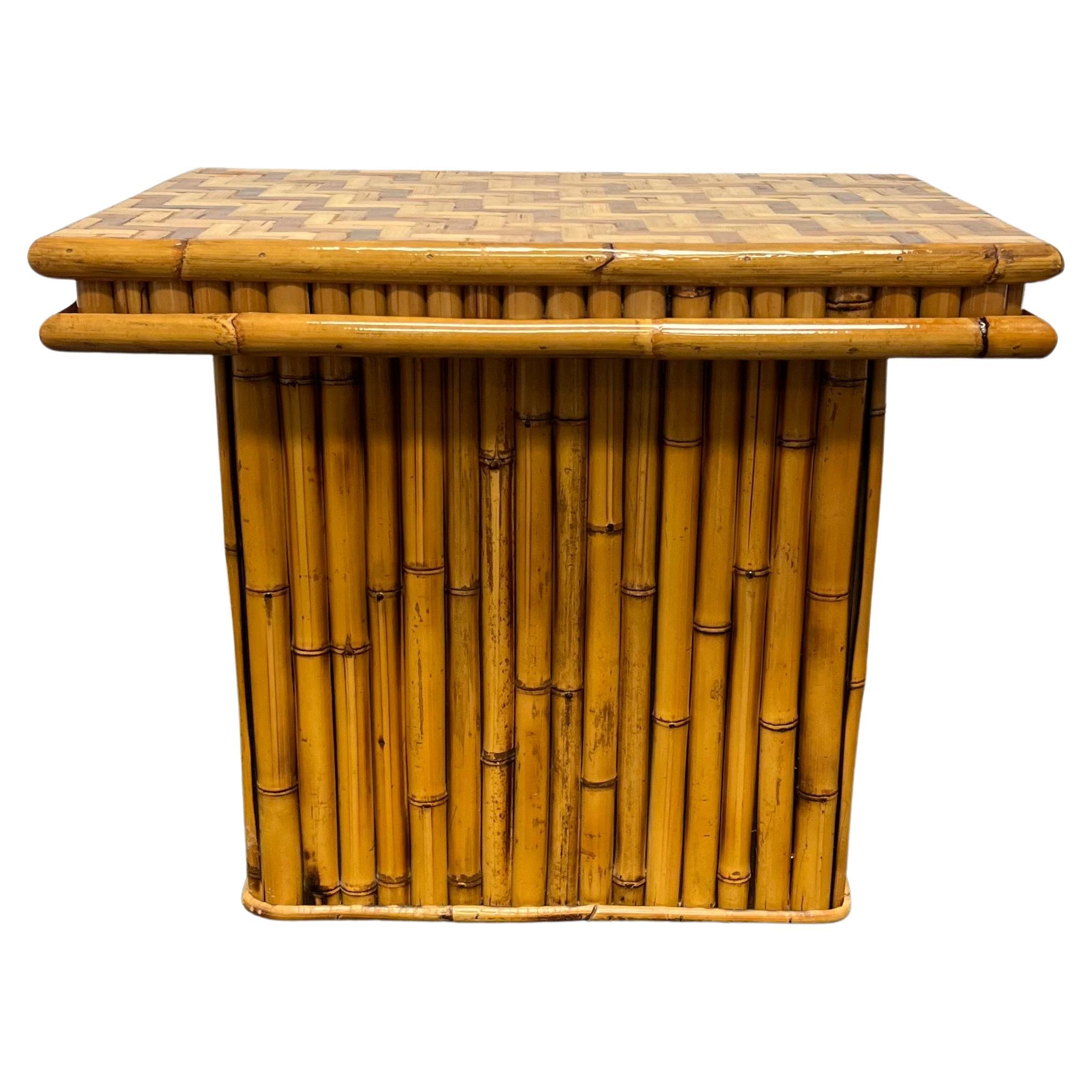 Table d'extrémité bambou vintage