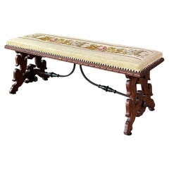Banc vintage baroque espagnol en acajou sculpté