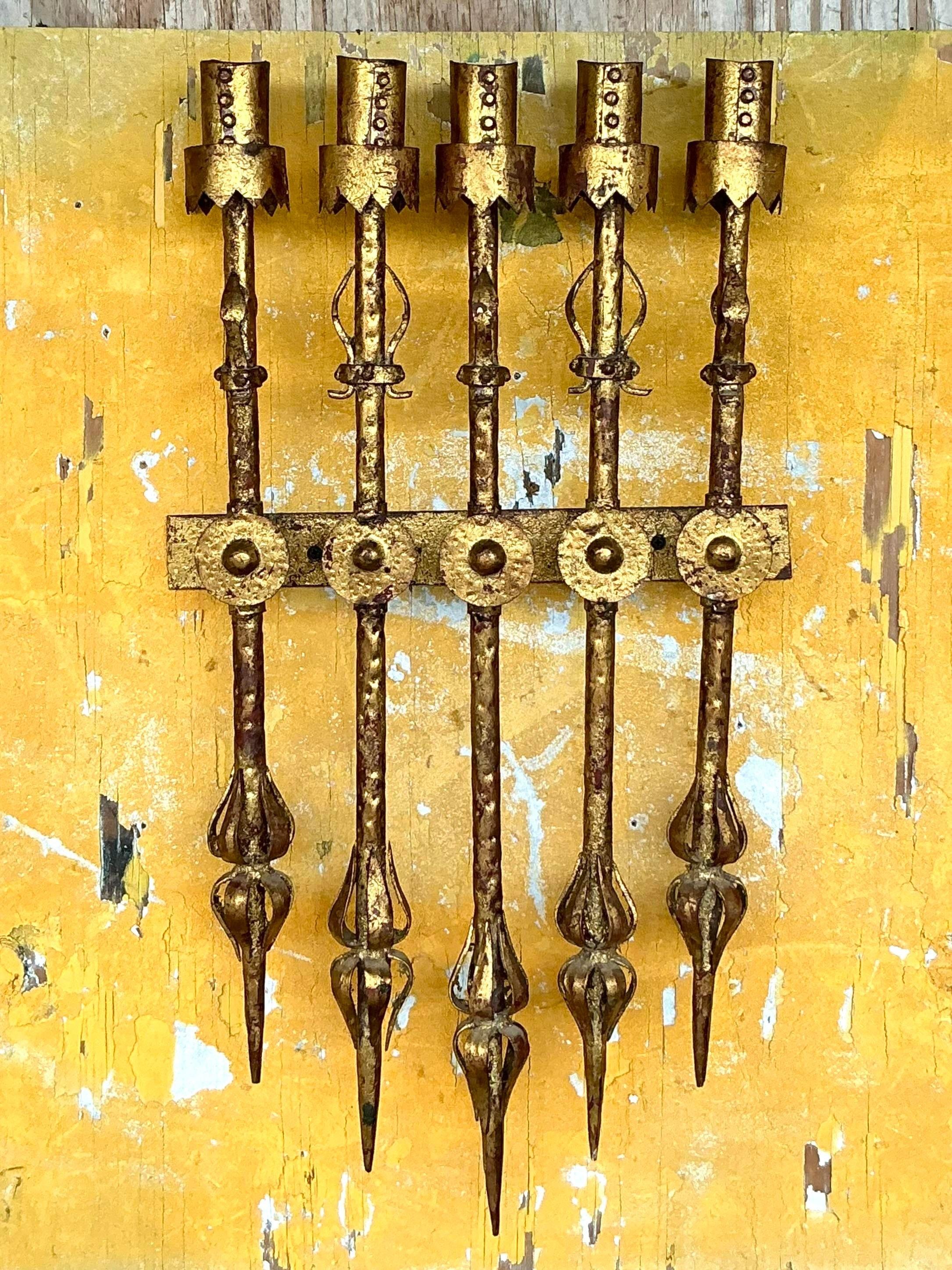 Spagnolo Sconcerto spagnolo brutalista d'epoca a cinque bracci in vendita