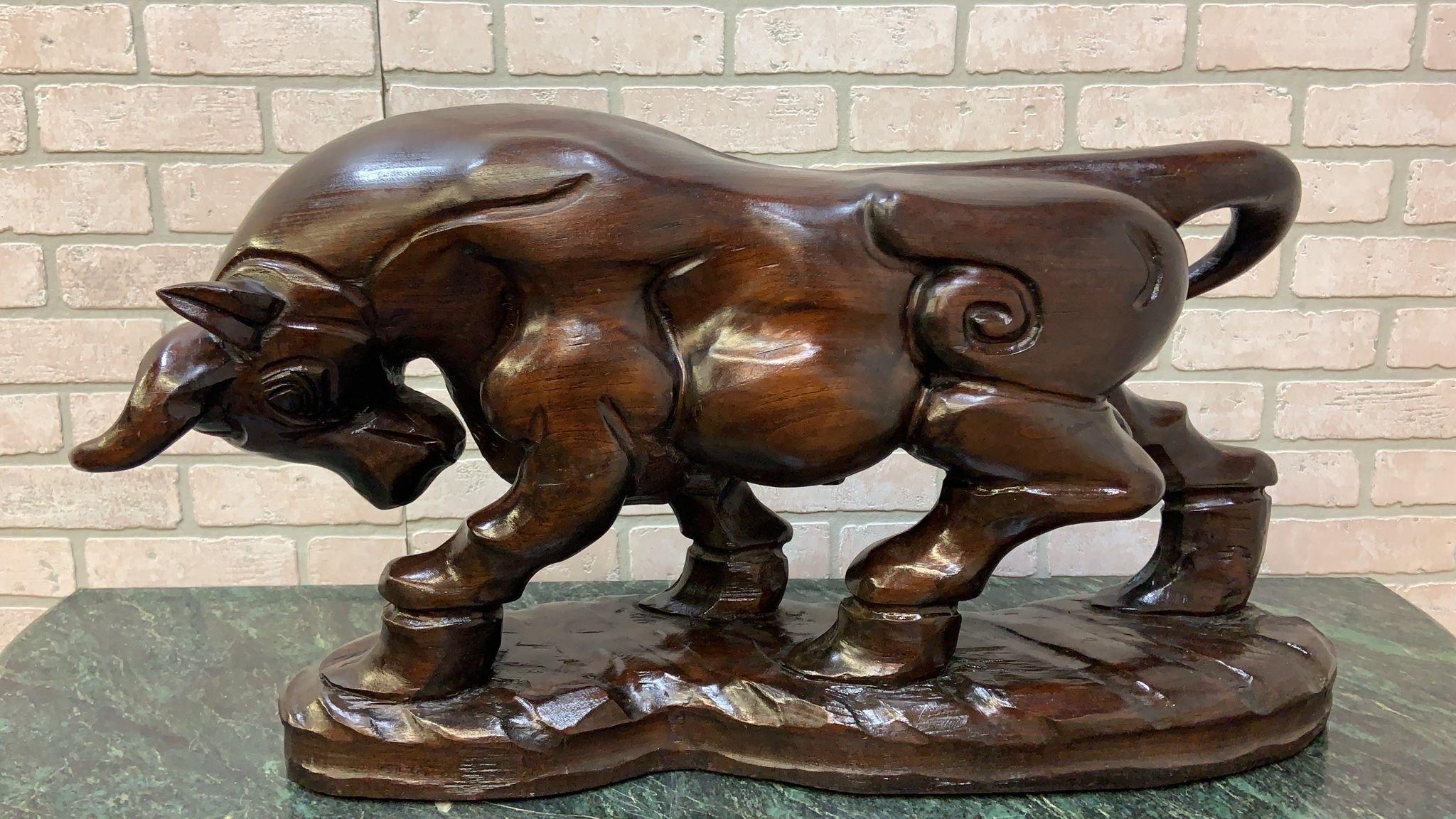 Vintage Spanish Carved Charging Bull Statue, Pair For Sale 6