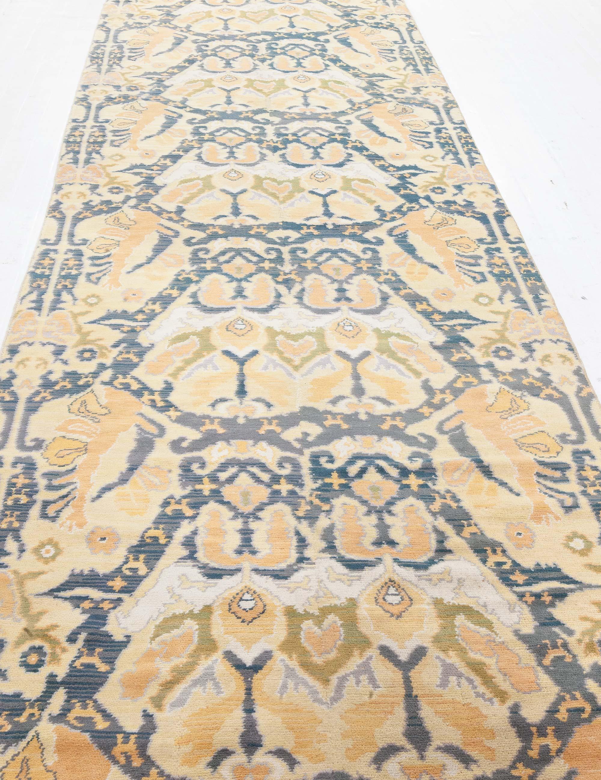 Vintage Spanish Cuenca Design Runner (fragment) In Good Condition For Sale In New York, NY