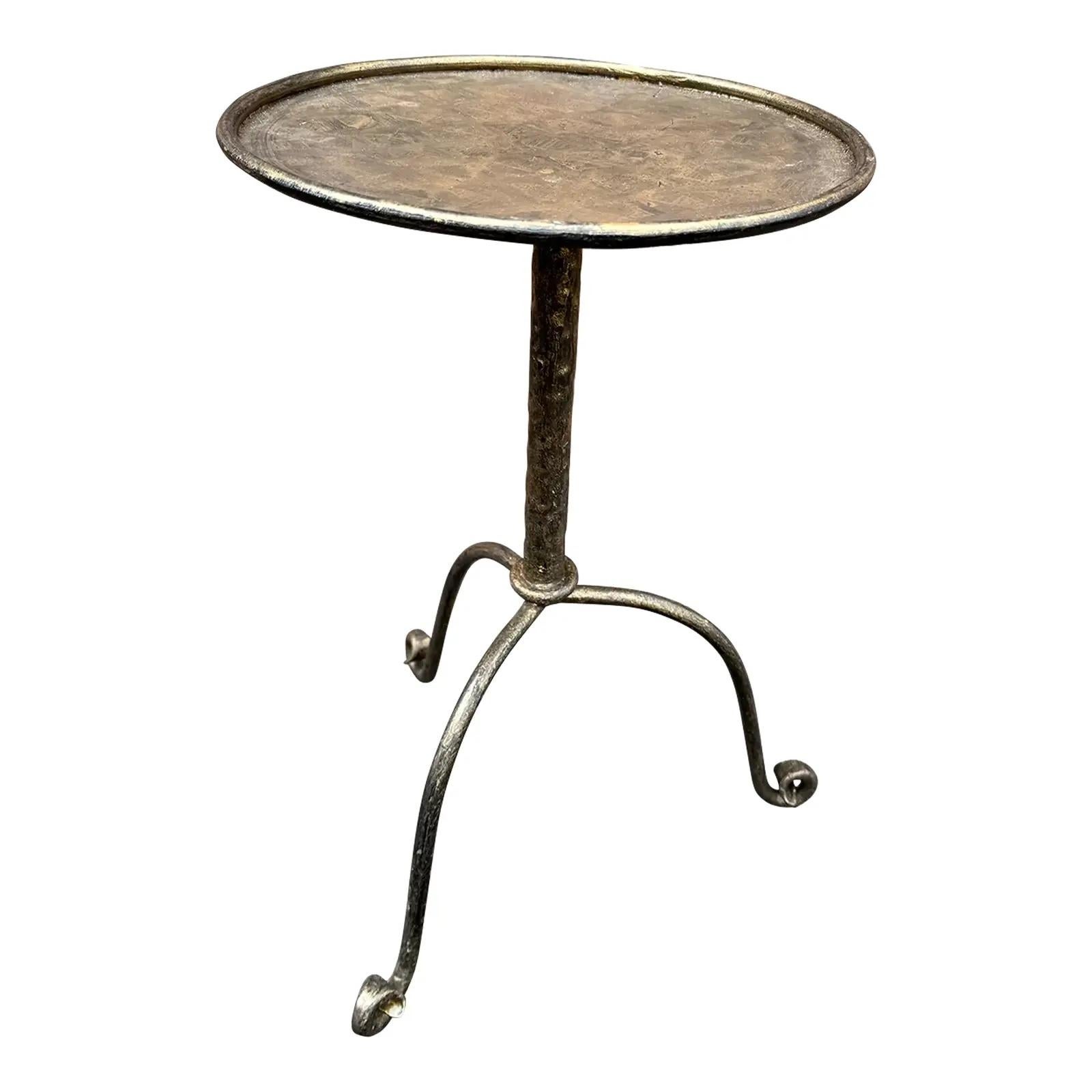 Mesa de bebidas española vintage en venta 1