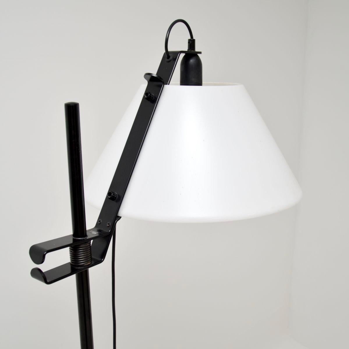 Fin du 20e siècle Lampadaire espagnol vintage Joan Antoni Blanc pour Metalarte en vente
