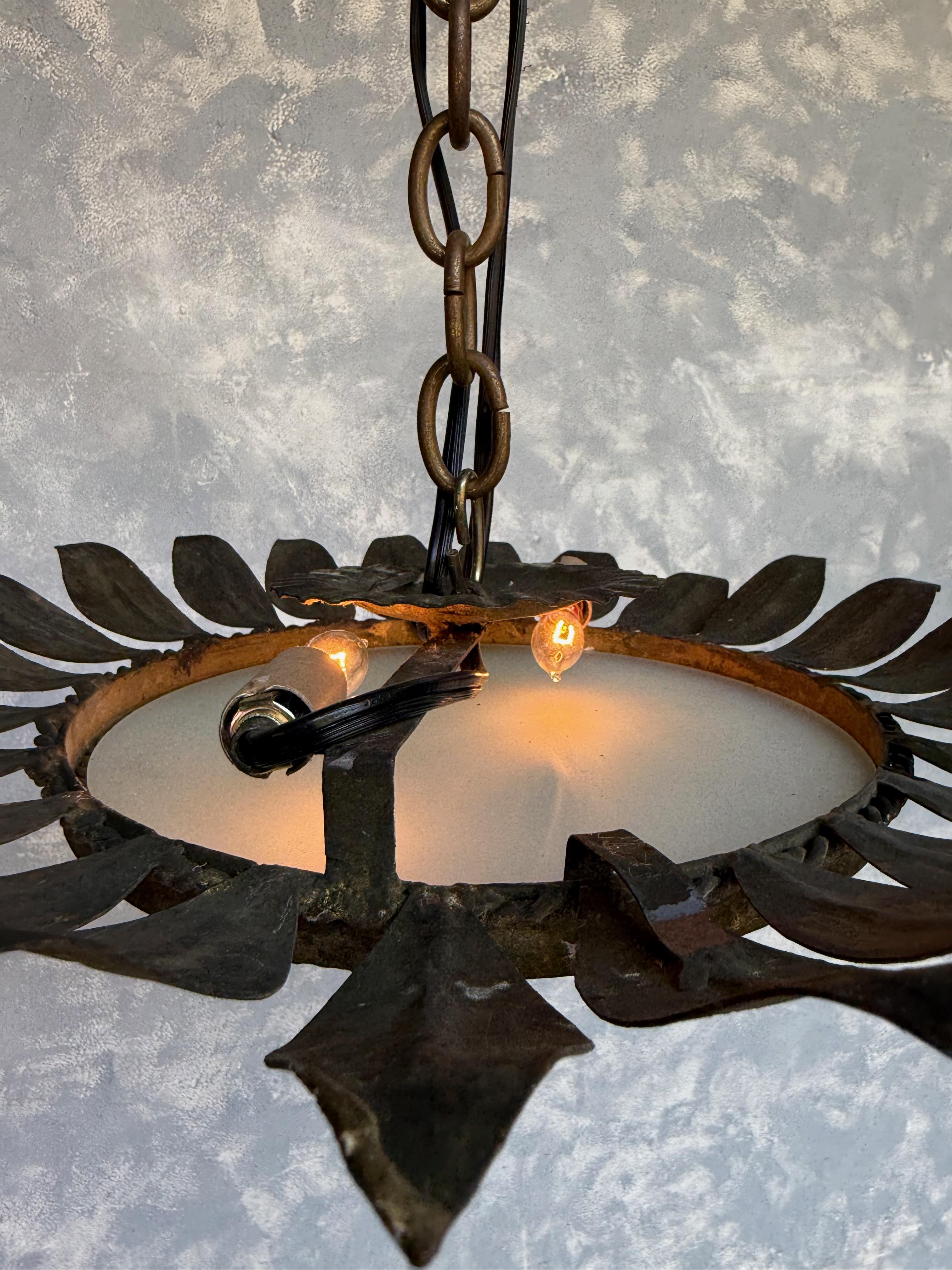 Plafonnier encastré en métal doré, Vintage By, Circa 1950s en vente 5