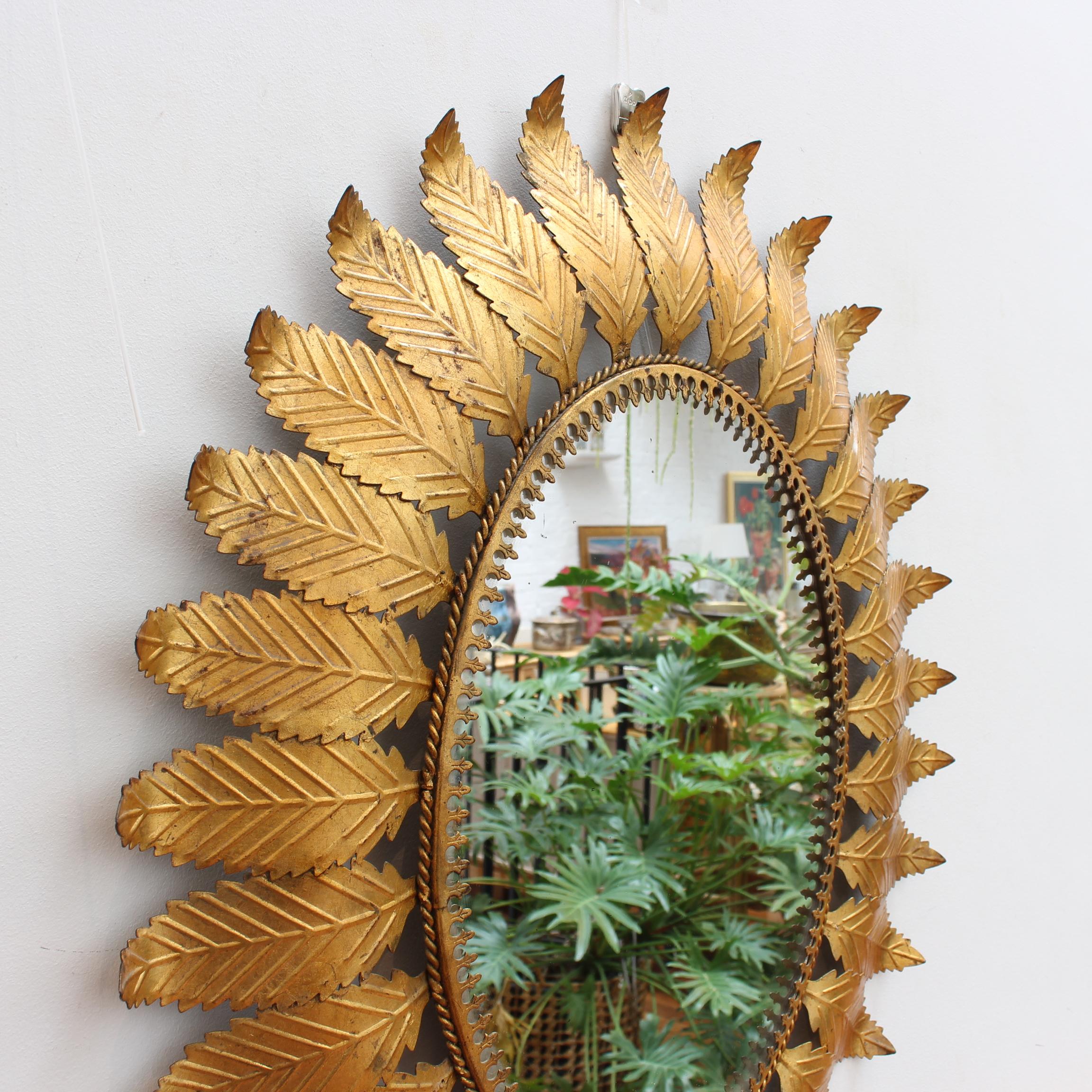 Vintage Spanish Gilt Metal Sunburst Mirror with Leaf Motif (circa 1970s) For Sale 1