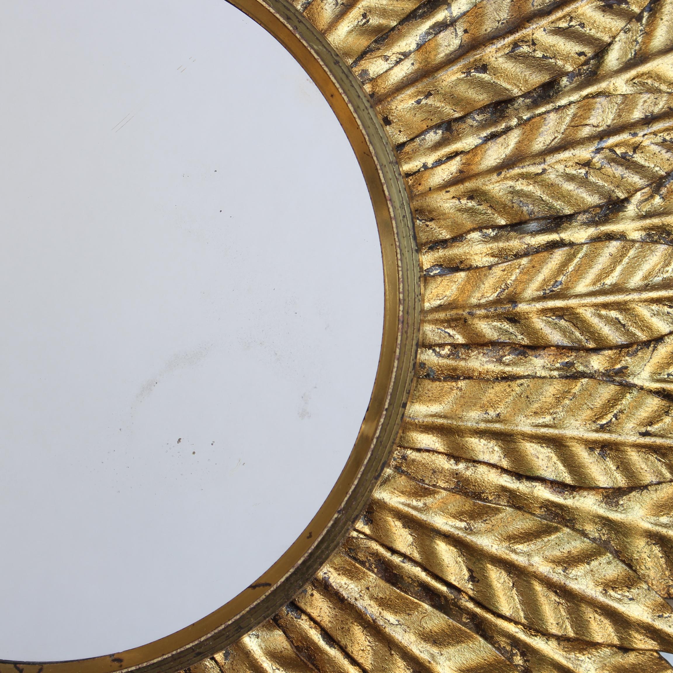 Specchio da parete d'epoca in metallo dorato (circa 1960) di Salvador Domene in vendita 5