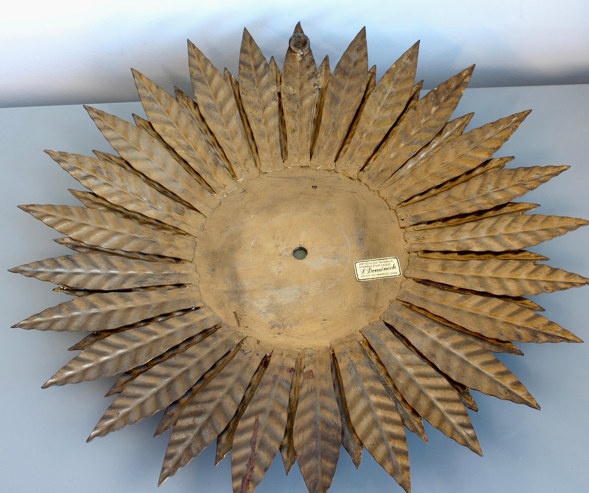 Specchio da parete d'epoca in metallo dorato (circa 1960) di Salvador Domene in vendita 6