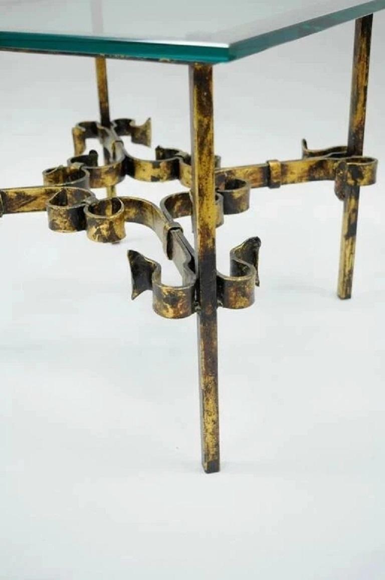Vintage Spanish Hollywood Regency Gold Gilt Iron Square Glass End Tables - Pair In Good Condition For Sale In Philadelphia, PA