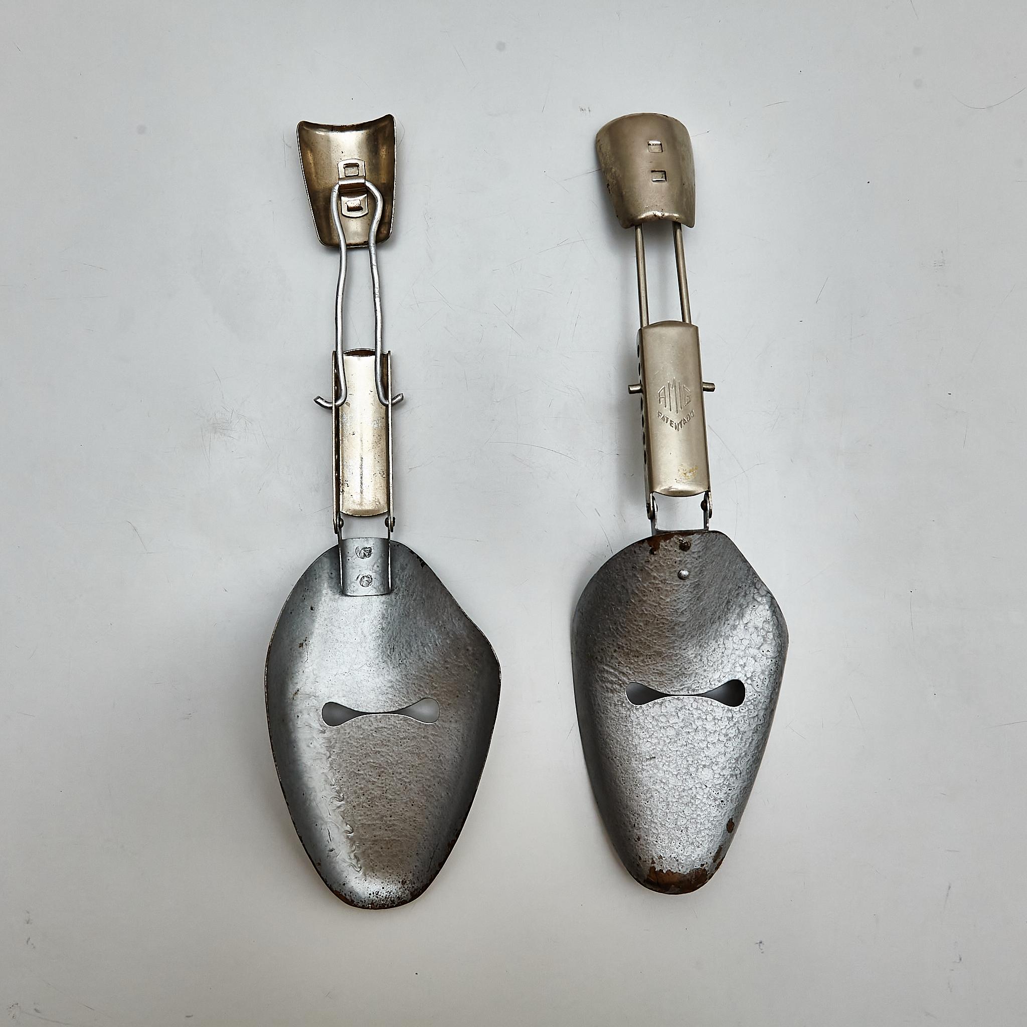 Vintage Spanish Metal Shoe Trees - Circa 1960 - AMD Patented For Sale 3