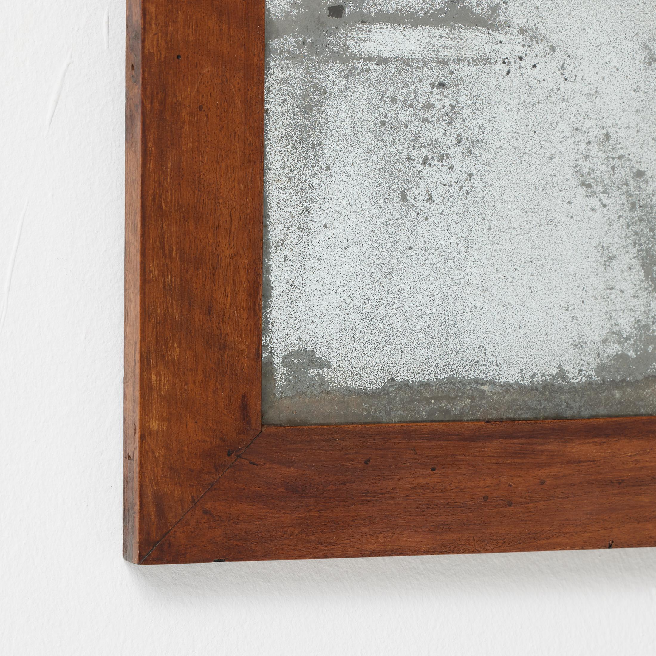 Legno Specchio spagnolo d'epoca con ossidazione profonda - Patina grezza e cornice in Wood, 1950 ca. in vendita