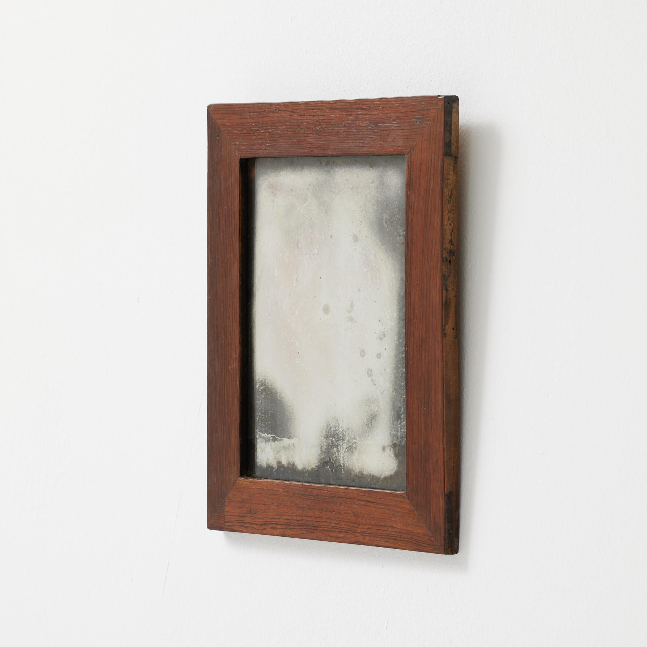 Specchio spagnolo d'epoca con ossidazione profonda - Patina grezza e cornice in Wood, 1950 ca. in vendita 1