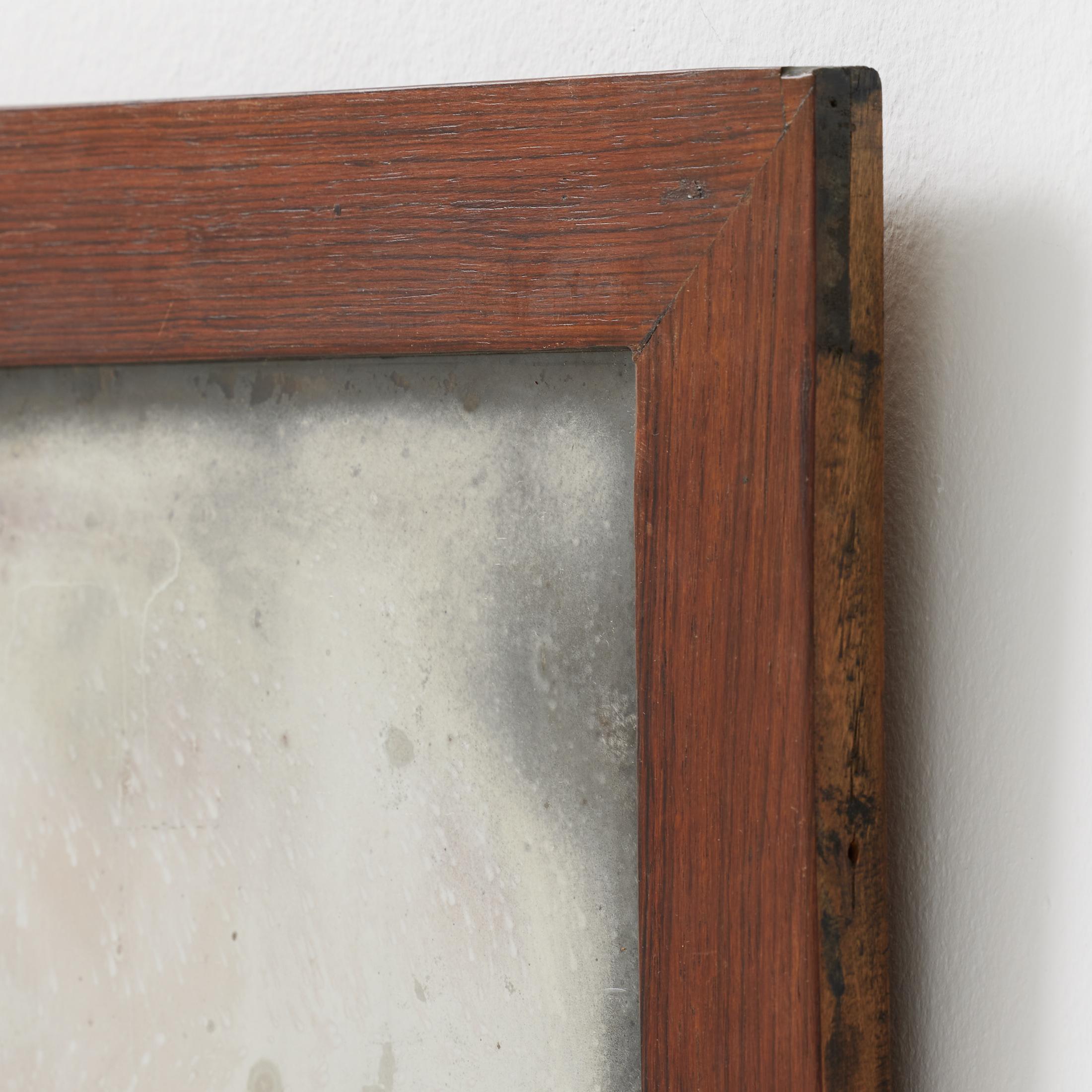 Specchio spagnolo d'epoca con ossidazione profonda - Patina grezza e cornice in Wood, 1950 ca. in vendita 2