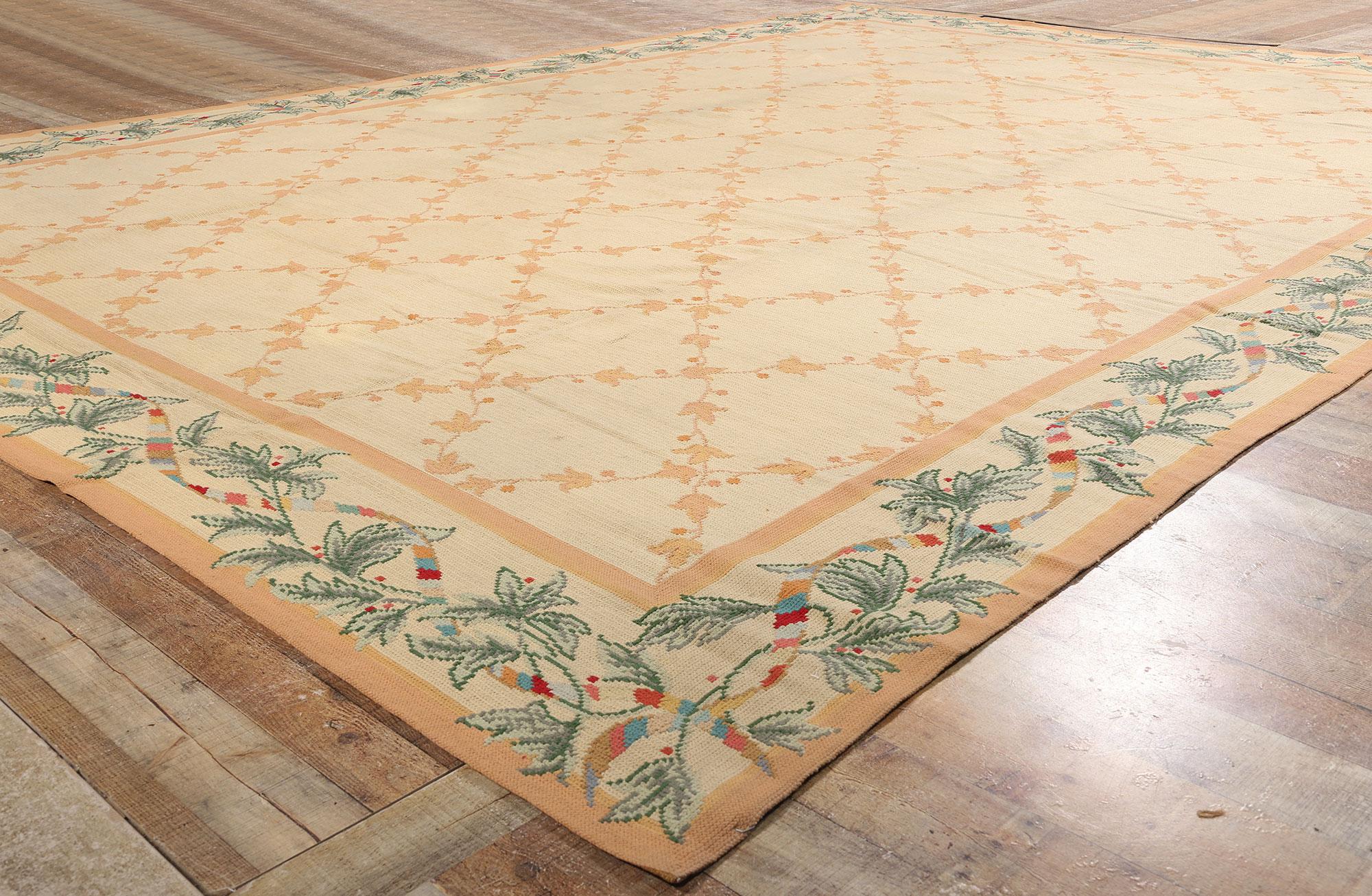 Tissé à la main Tapis espagnol des années 1920 avec style traditionnel en vente