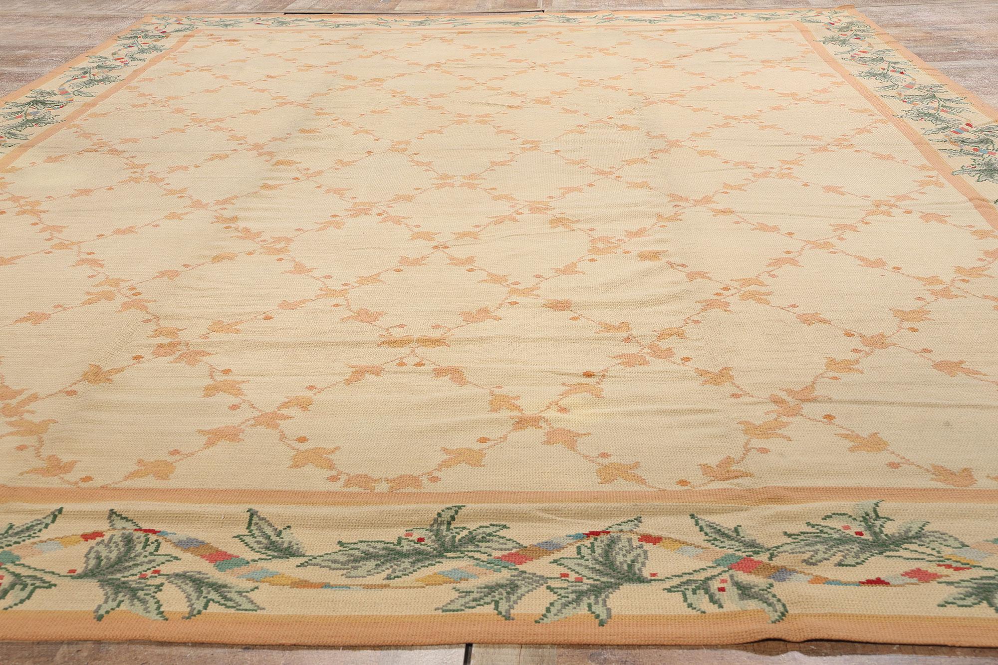 Tapis espagnol des années 1920 avec style traditionnel Bon état - En vente à Dallas, TX