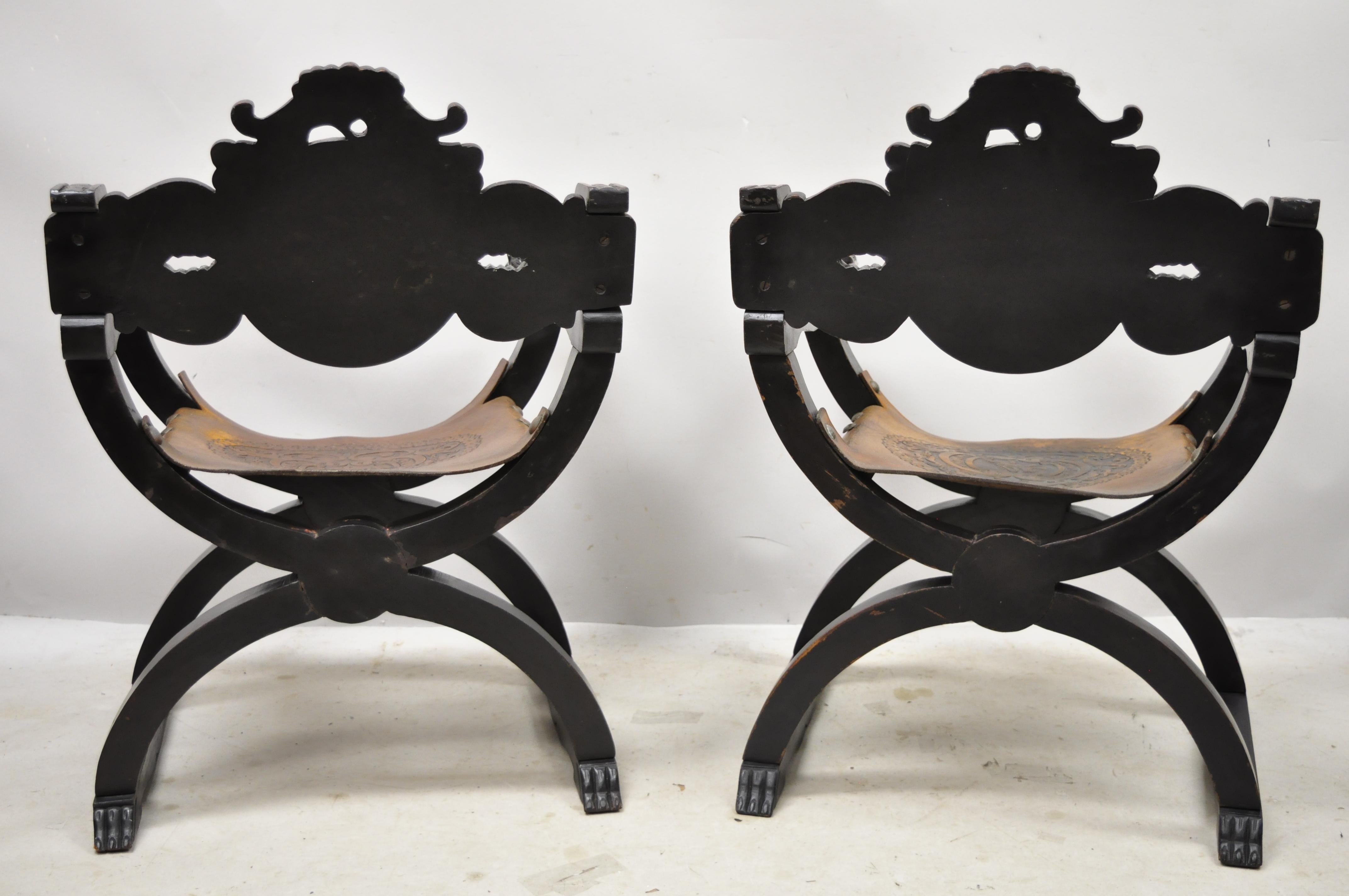 Vintage Spanish Renaissance Leather Lion Carved Savonarola Throne Chair, a Pair 4