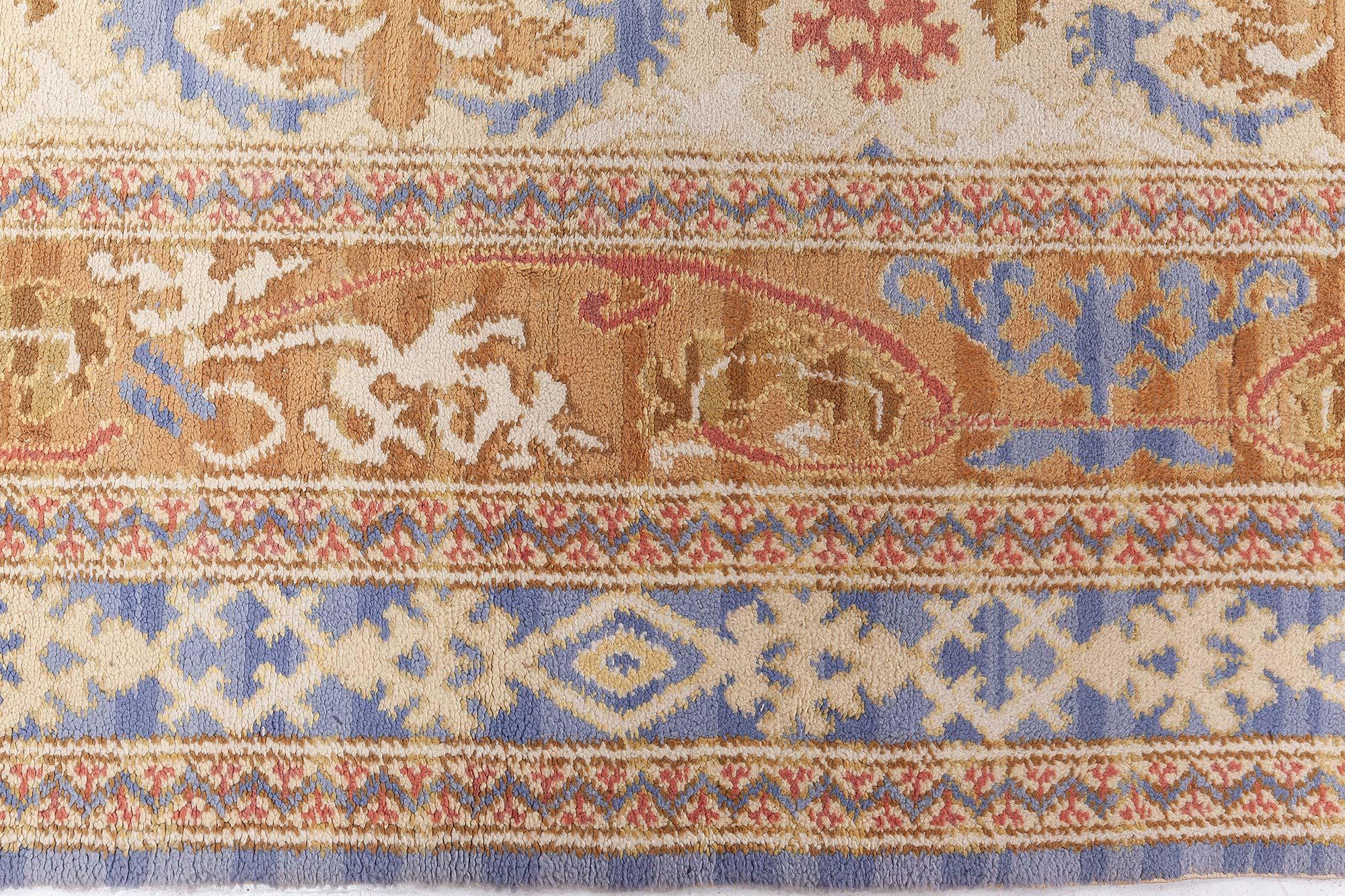 Noué à la main Tapis espagnol vintage Doris Leslie Blau en vente