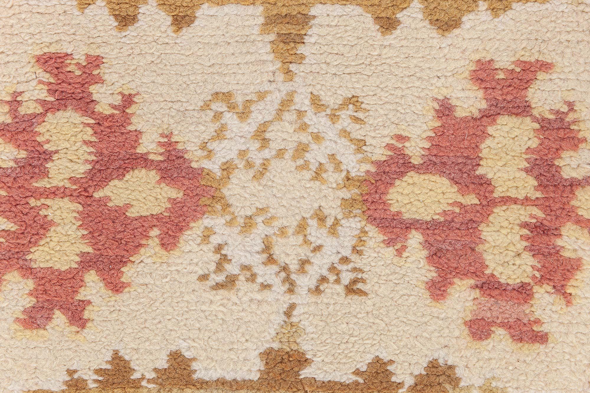 Tapis espagnol vintage Doris Leslie Blau en vente 1