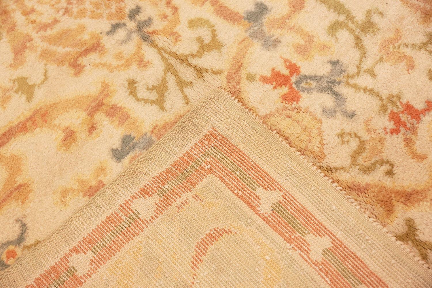 Wool Vintage Spanish Rug. Size: 8 ft x 9 ft 3 in For Sale