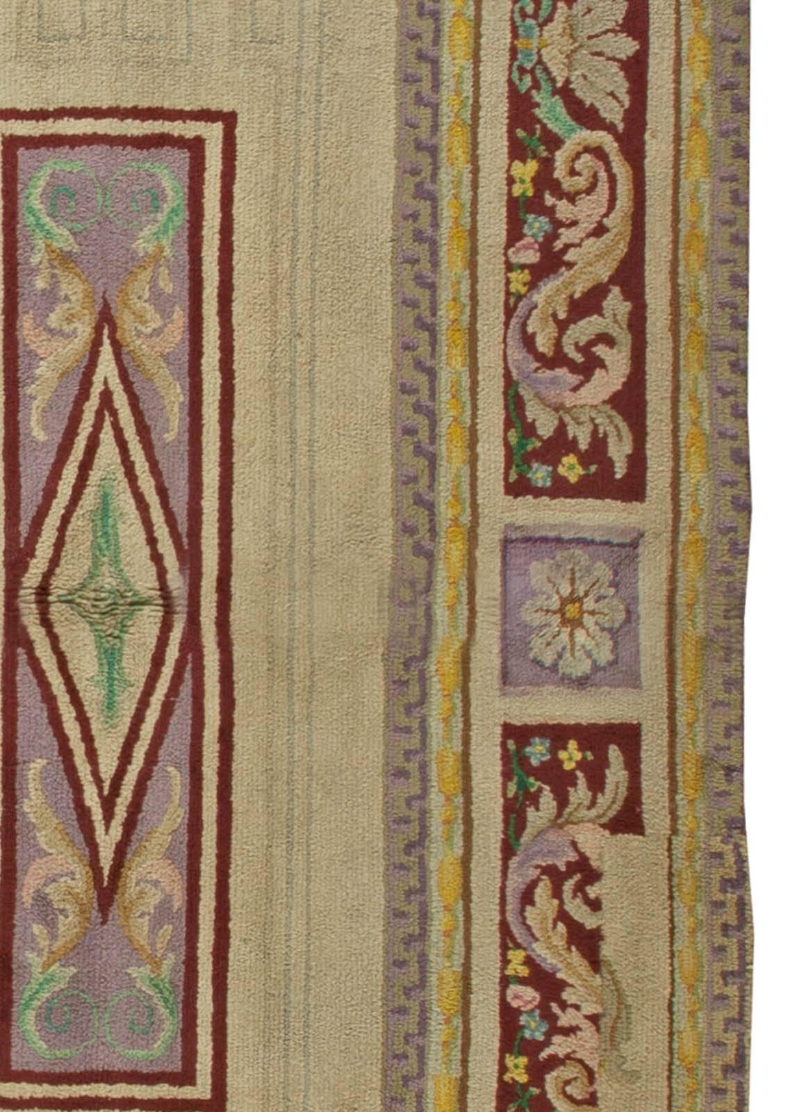 Spanischer Savonnerie Botanic Handgefertigter Teppich (20. Jahrhundert) im Angebot