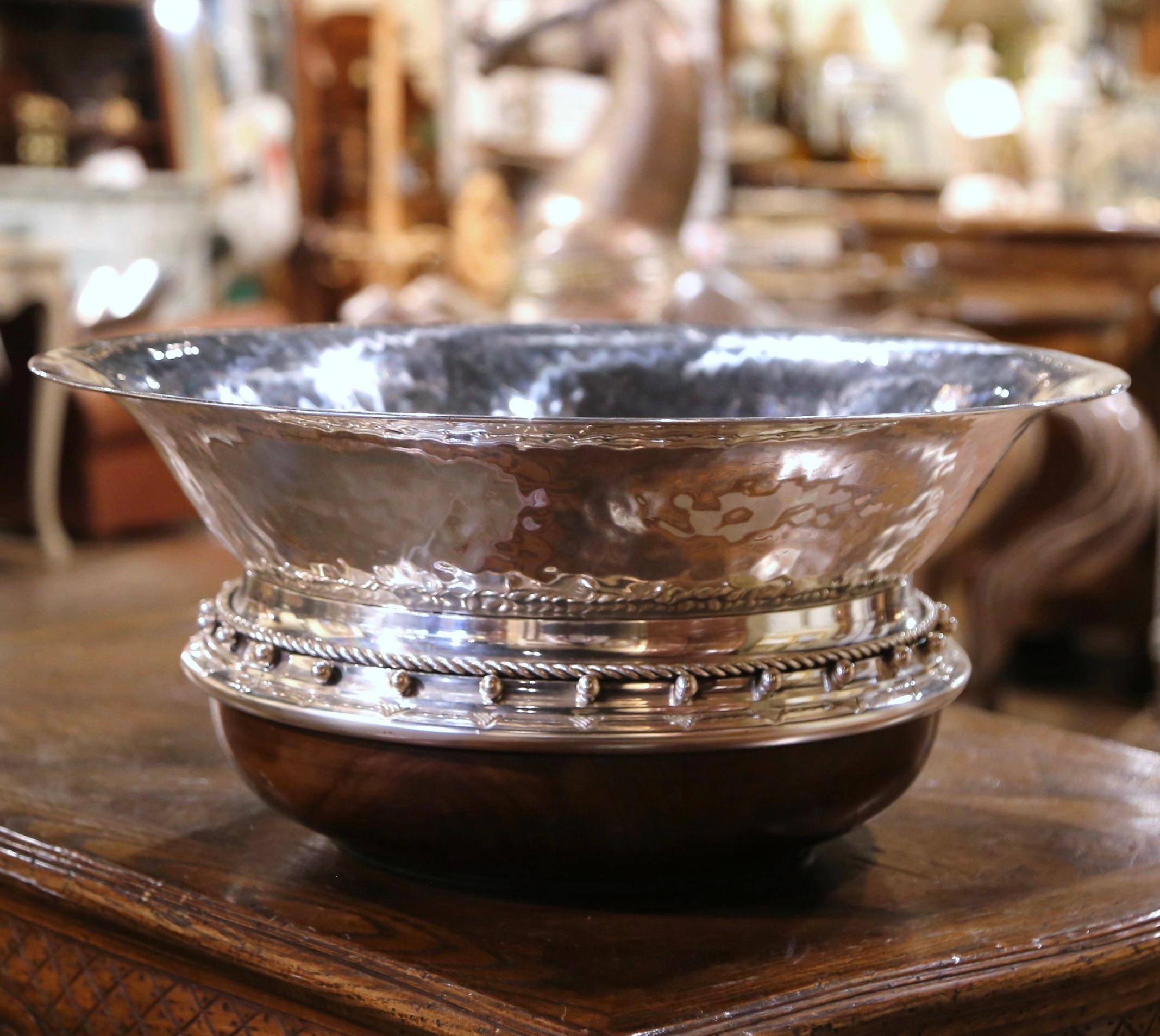 Vintage Spanish Silver Plated Center Piece on Walnut Base Stamped Valenti In Excellent Condition For Sale In Dallas, TX