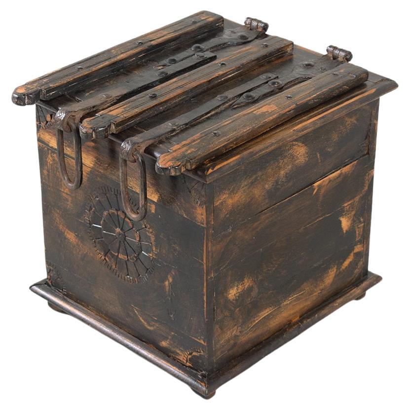 Vintage 1970s Restored Spanish-Style Wooden Trunk: Elegance Meets Practicality