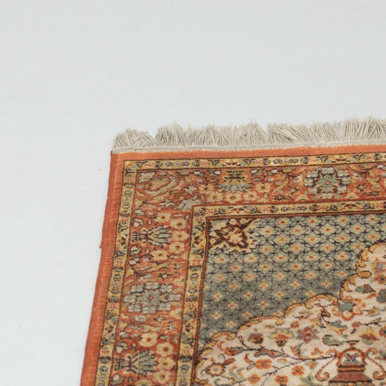 Tapis espagnol vintage en laine, vers 1940 en vente 1