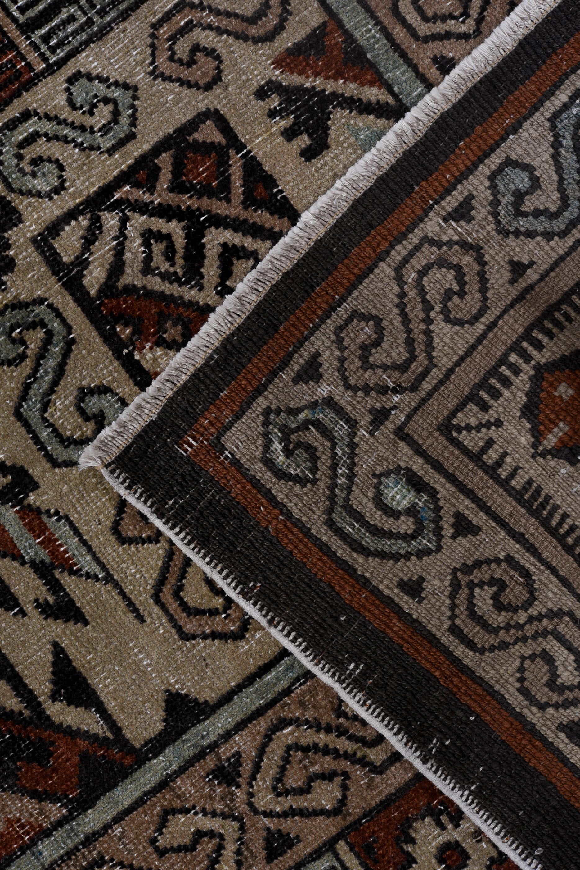 Tapis vintage By By géométrique en rouille et ivoire Bon état - En vente à New York, NY