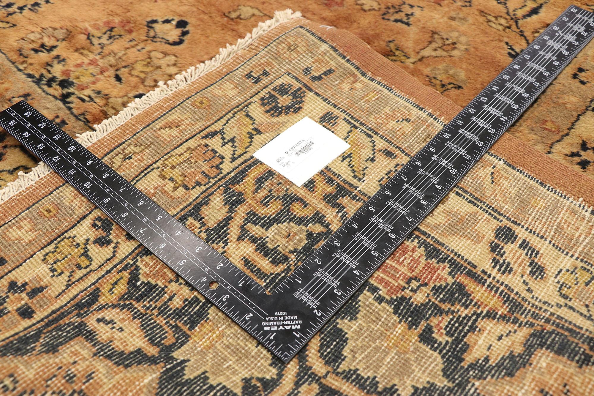 Vintage Turkish Sparta Rug with Warm Rustic Italian Mediterranean Style In Good Condition For Sale In Dallas, TX