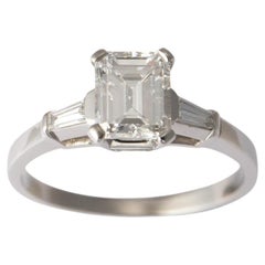 Vintage Spaulding & Company 1.07 Carat Emerald cut G.I.A E VS2 Platinum set Ring