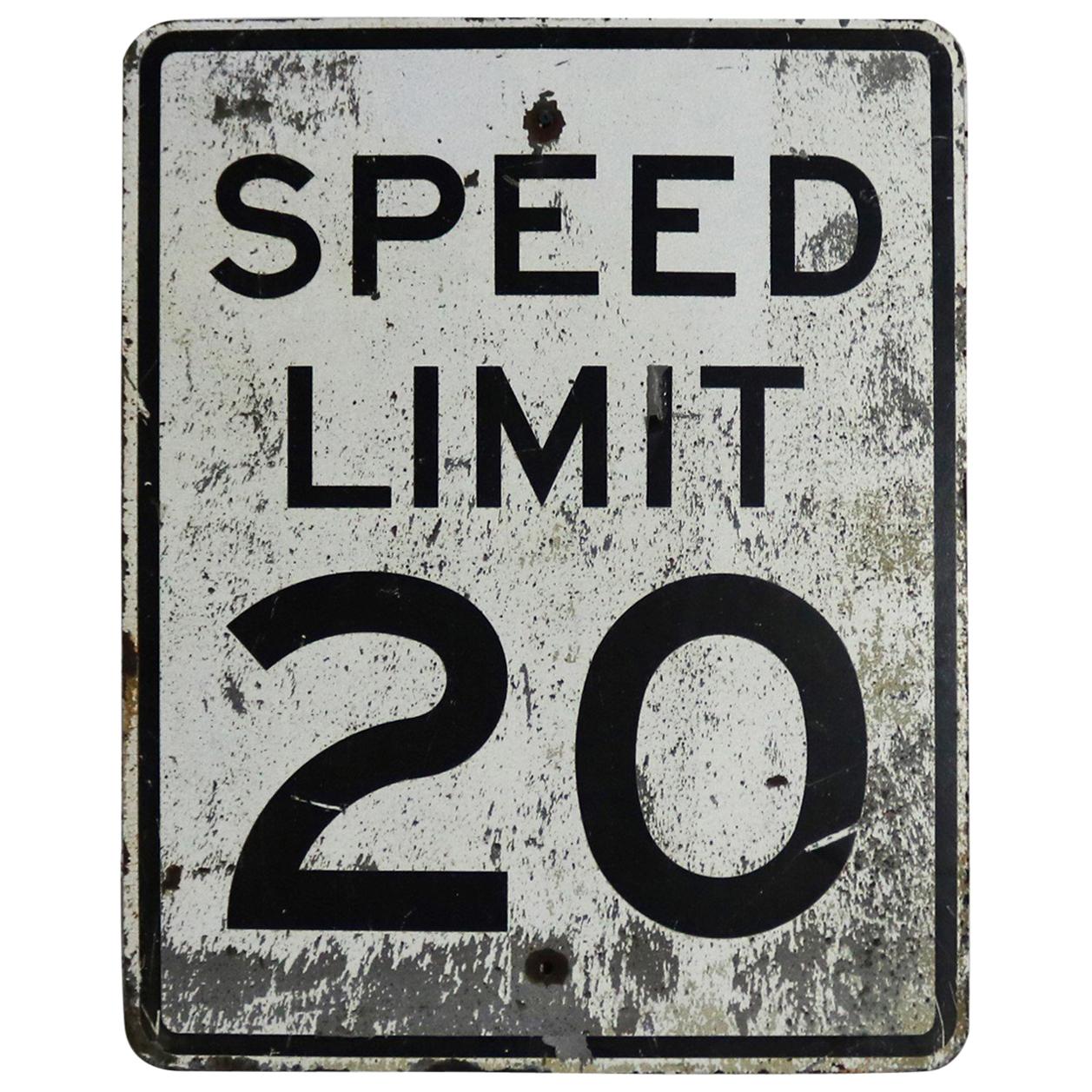 Großes Stahl-Vintage-Vintage-Vintage-Zufahrtsschild „ Speed Limit 20“, Vintage
