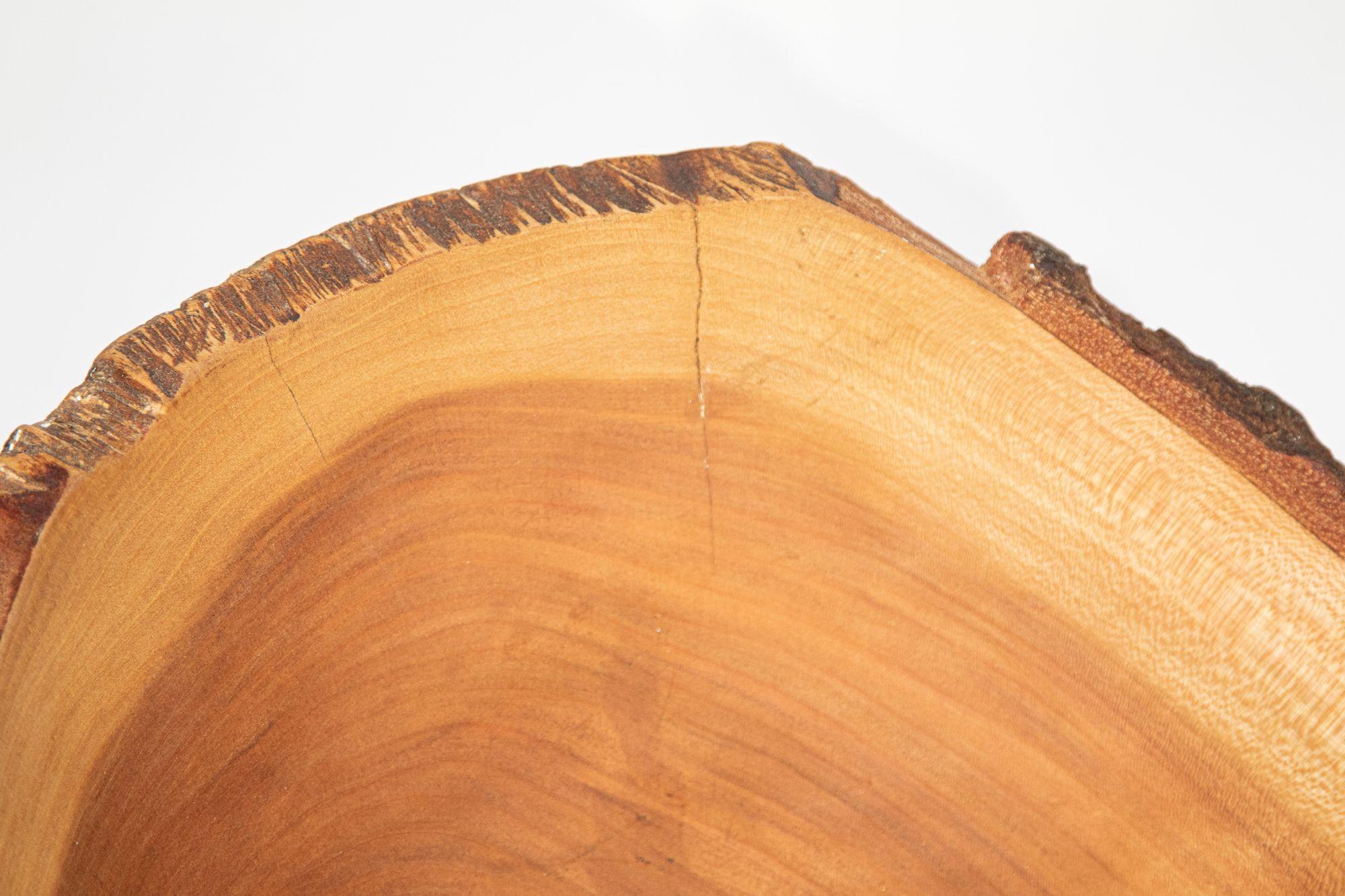 Vintage Spencer Peterman Live Edge Cherry Oval Bowl In Good Condition For Sale In North Hollywood, CA