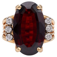 Garnet Engagement Rings