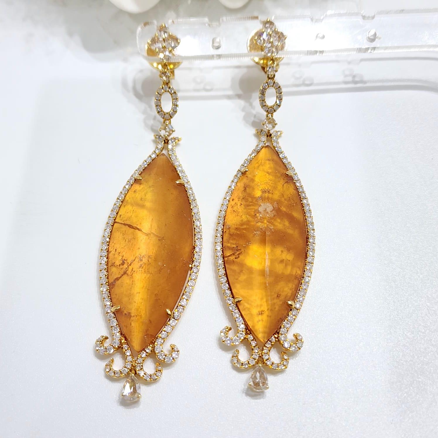 De las mujeres Pendientes colgantes vintage de cuarzo naranja espesartita en oro amarillo de 18k en venta