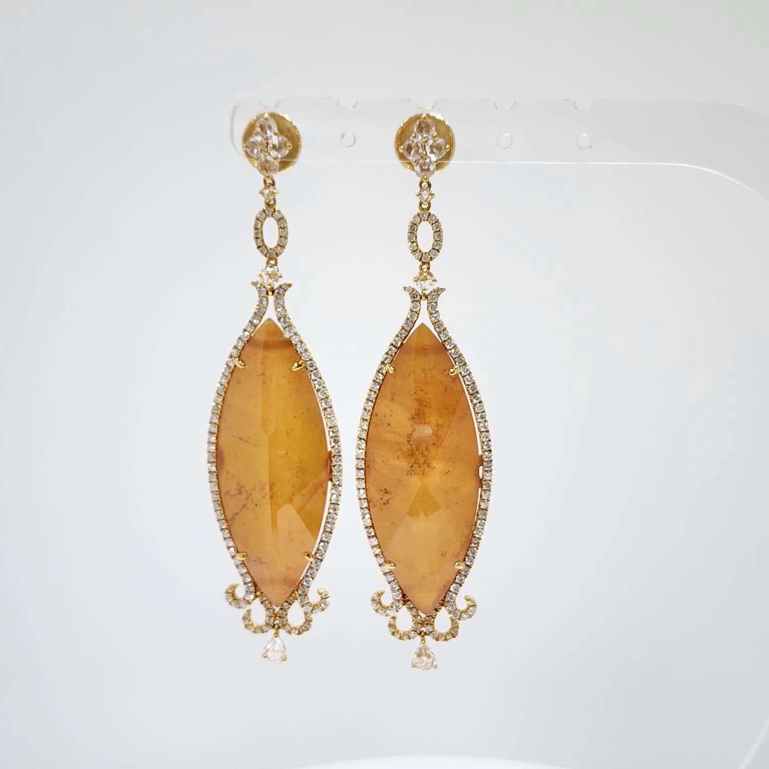 Pendientes colgantes vintage de cuarzo naranja espesartita en oro amarillo de 18k en venta 1